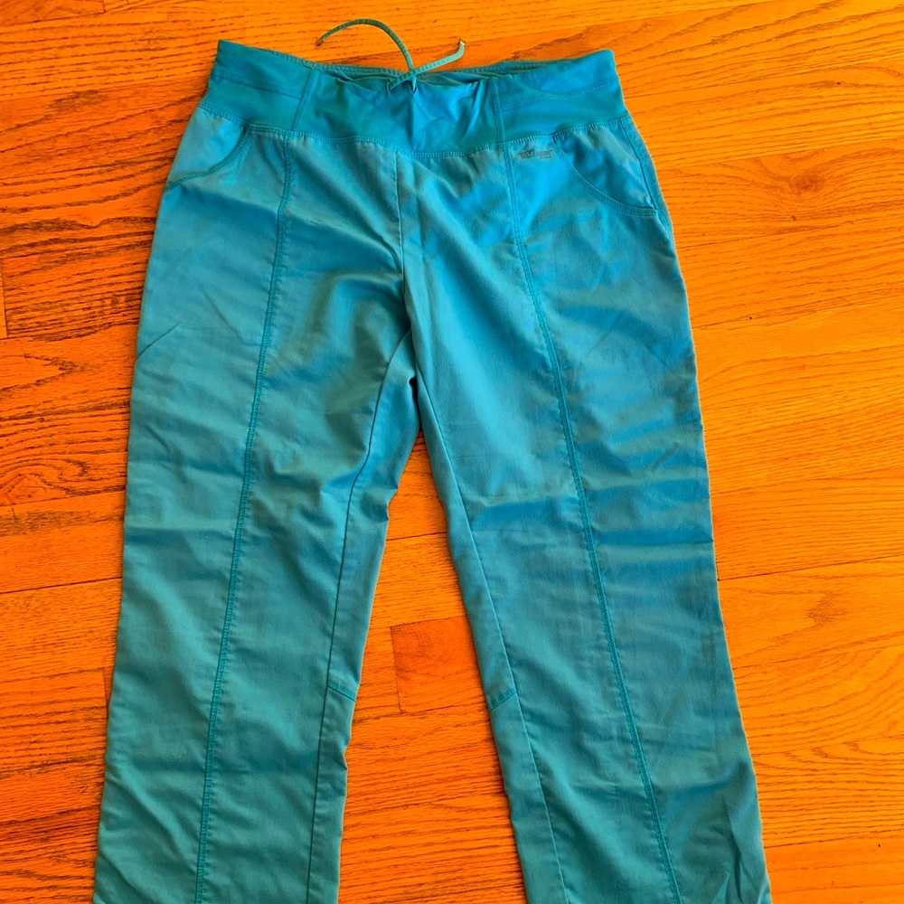 Teal Grey’s anatomy active scrub pants size M